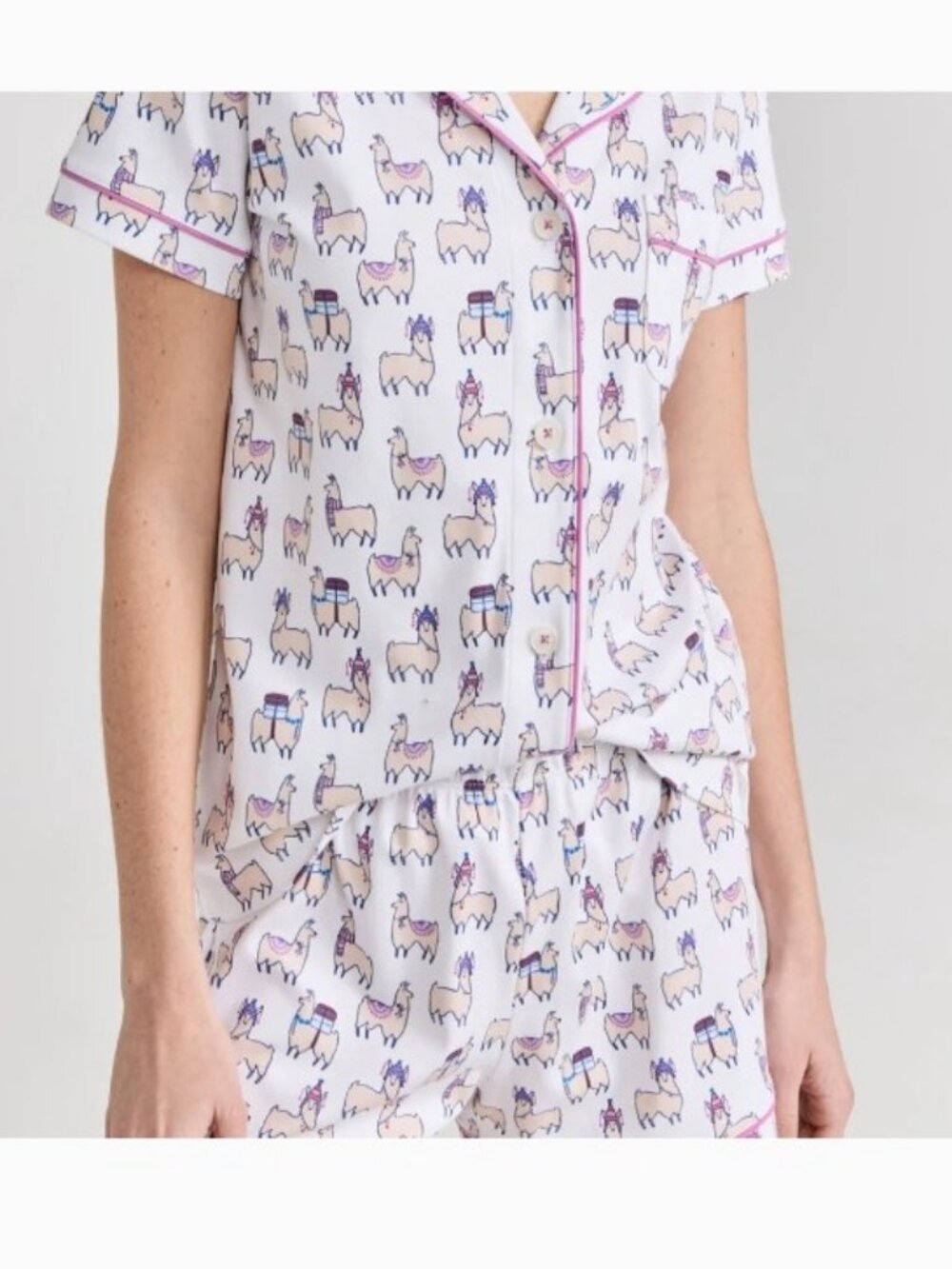ROLLER RABBIT Pal-Paca llama Pajama Sleep Shorts Size M Cream Purple Cotton